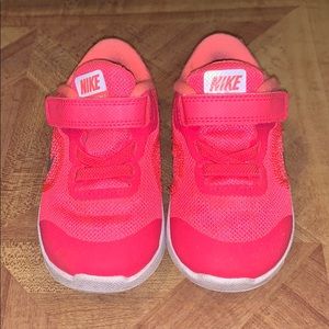 Toddler Nike sneakers